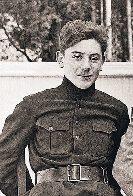 vasili dzhugashvili thumbnail