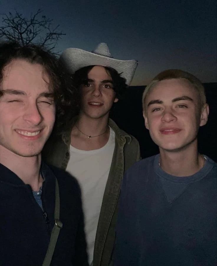 Wyatt oleff 🌱 thumbnail