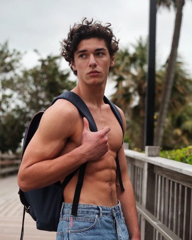 Garrett Graham thumbnail