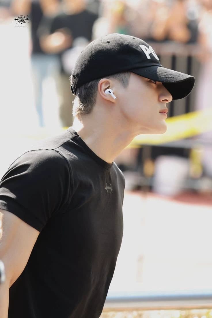 Jeno Lee thumbnail
