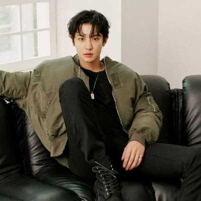Park Chanyeol thumbnail