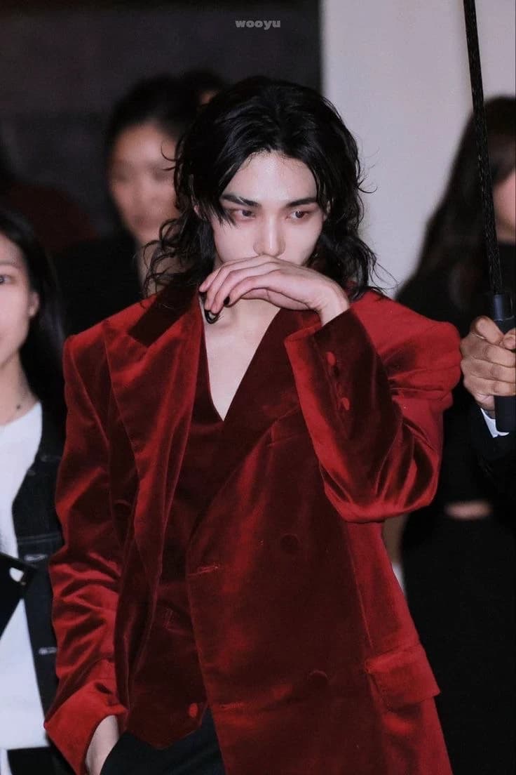 Hwang Hyunjin thumbnail