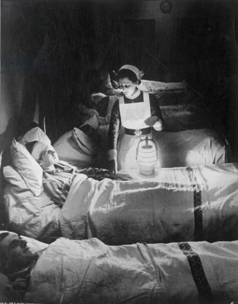 1935 | Nurse in the war. (👩‍⚕️) thumbnail