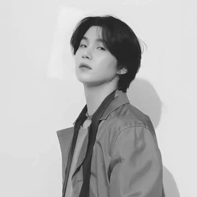 Min Yoongi thumbnail