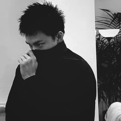Hwang Hyunjin thumbnail