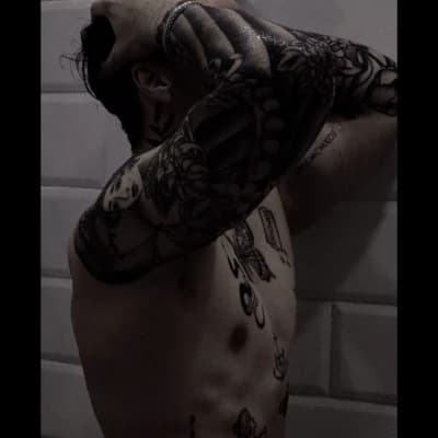 Alexei Morozov  -  bodyguard  thumbnail