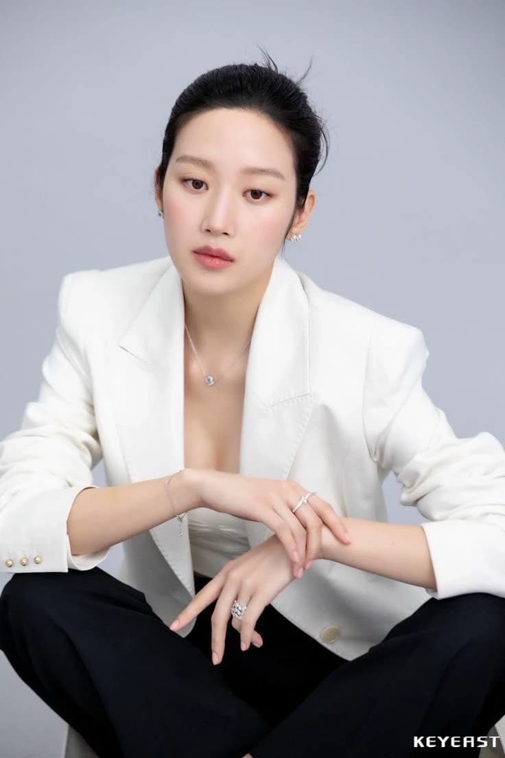 Moon Ga young thumbnail