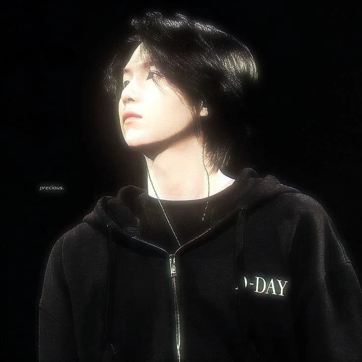 Min Yoongi/Suga thumbnail