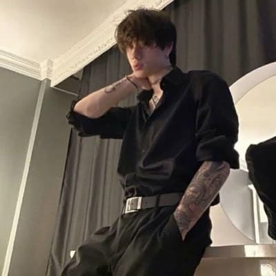 Alexander Varner  thumbnail