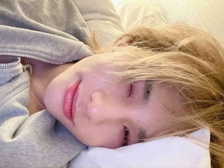 Hyunjin - Friend? thumbnail