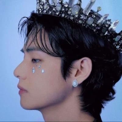 Kim Taehyung thumbnail