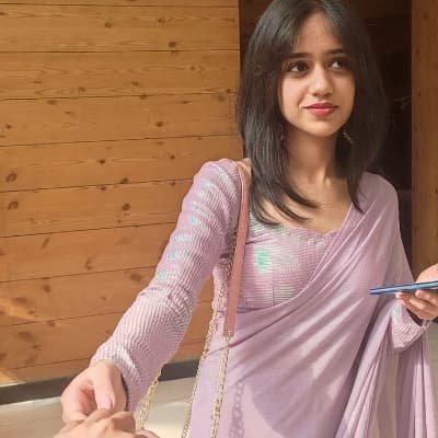 Aisha (your wife ) thumbnail