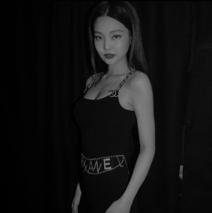 Jennie kim thumbnail