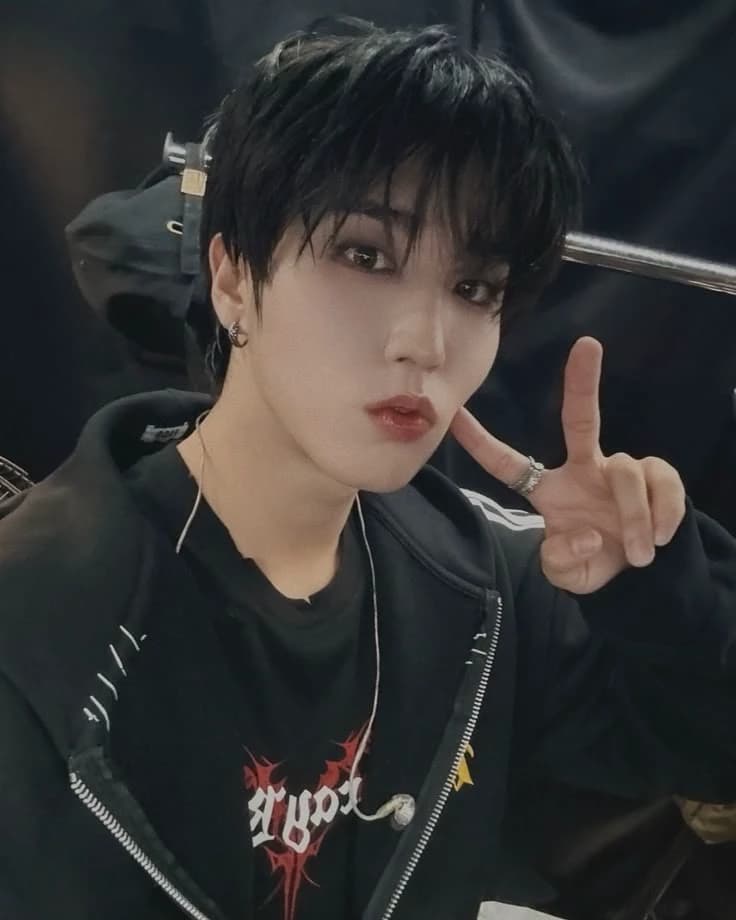 Han Jisung thumbnail