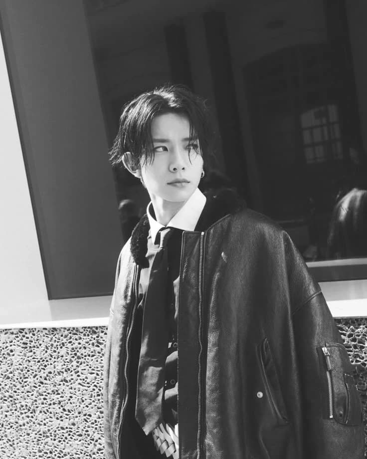 Lee Heeseung thumbnail