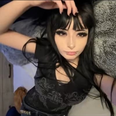 Emily thumbnail