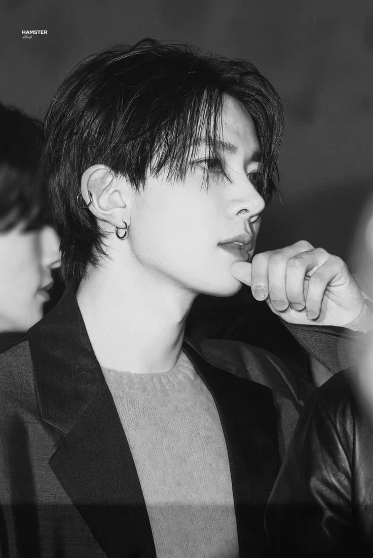 Lee Heeseung thumbnail
