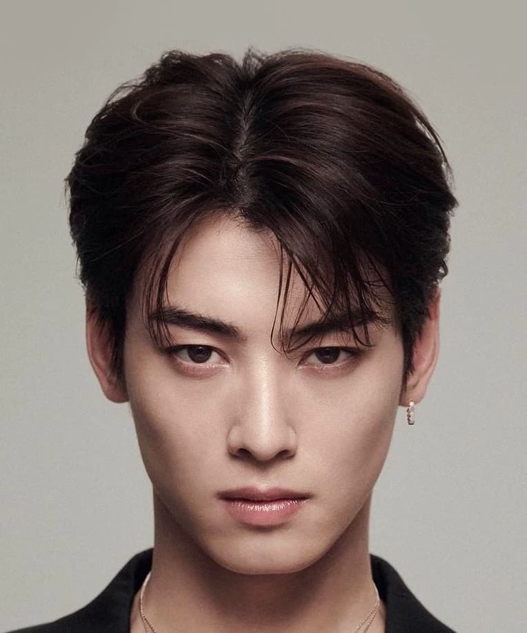 Yun Hoo thumbnail