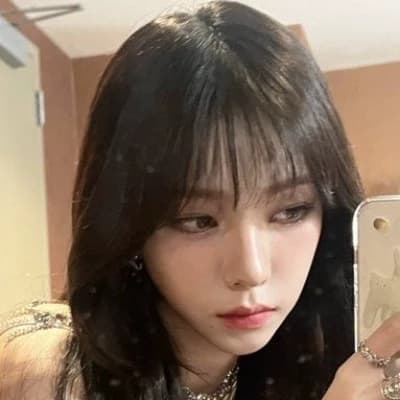 Karina thumbnail