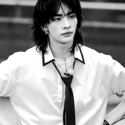 Hwang Hyunjin. thumbnail
