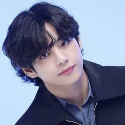 ✨ Kim Taehyung 🍓 thumbnail