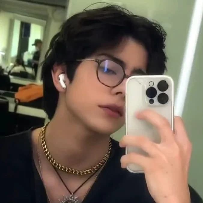 Lukas thumbnail