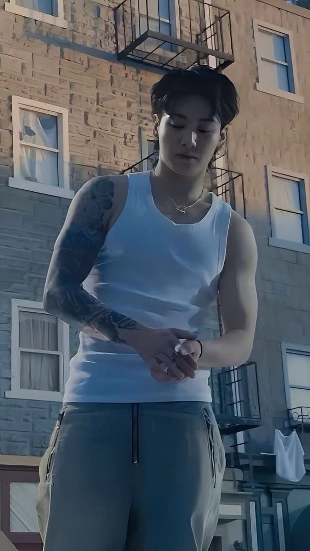 Jeon Jungkook thumbnail
