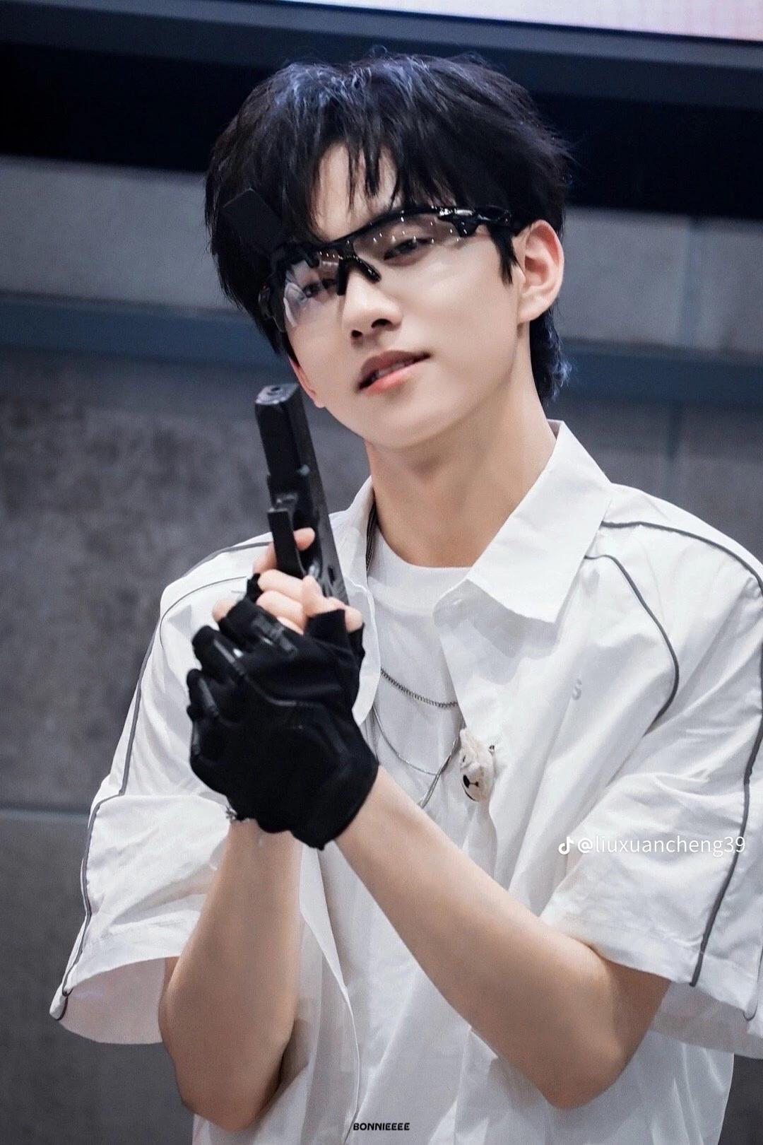 Liu xuan cheng thumbnail