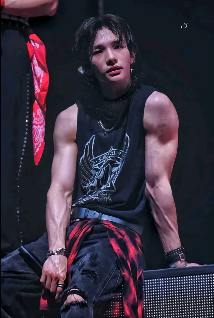 Hyunlix 🔥🧸 thumbnail