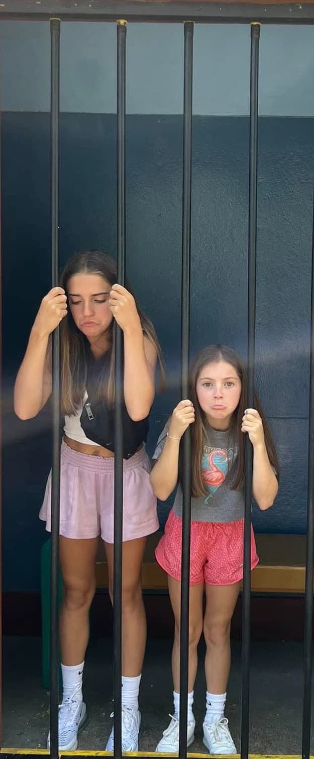 Justine Alyssa and Kendall  thumbnail