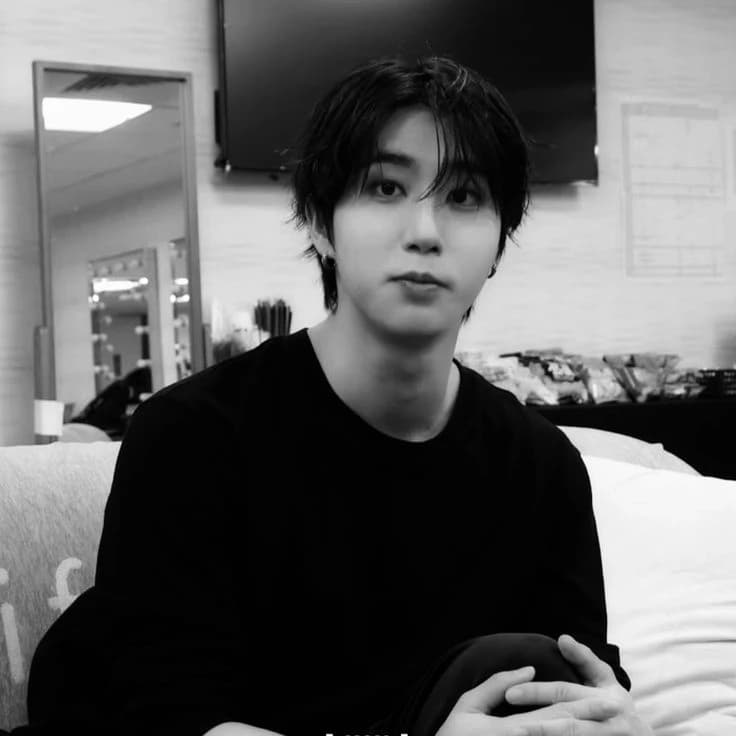Han Jisung thumbnail