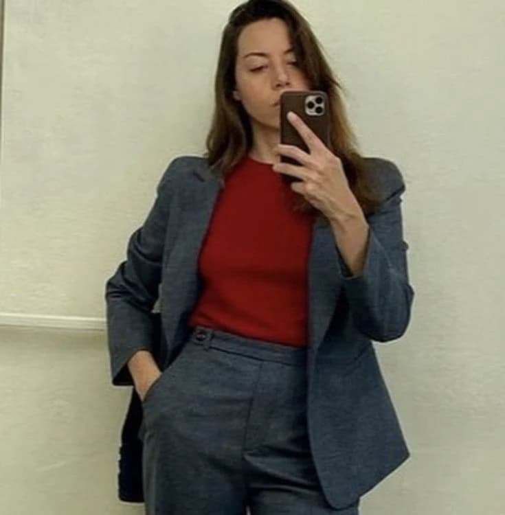 Aubrey Plaza thumbnail