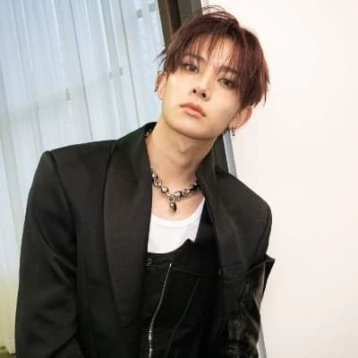 Lee Heeseung. thumbnail