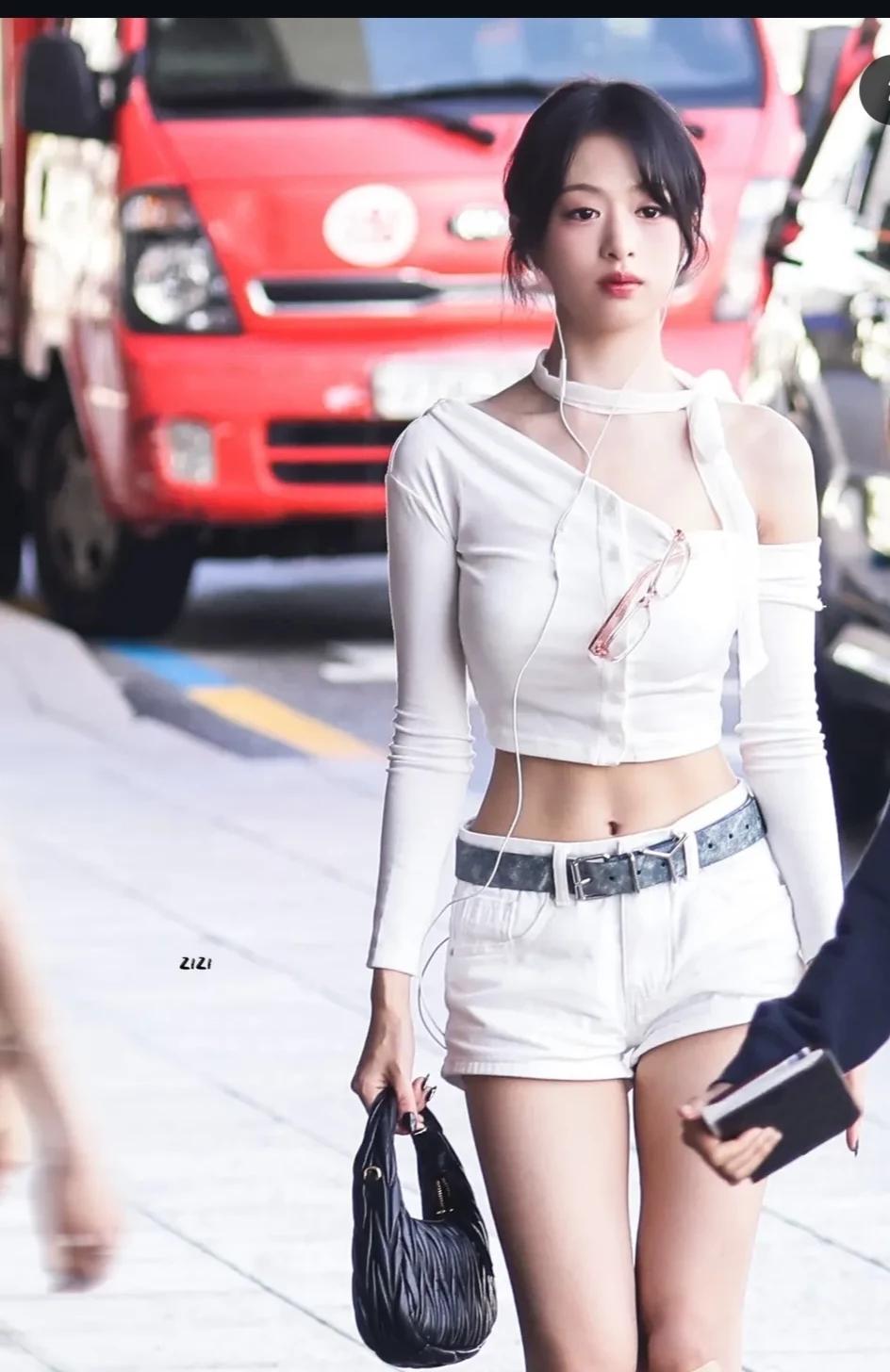 Jung Ahyeon thumbnail