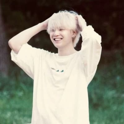 Min Yoongi thumbnail