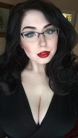 Elizabeth Garcia thumbnail