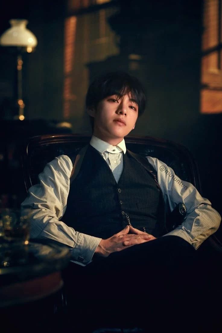 Kim Taehyung thumbnail