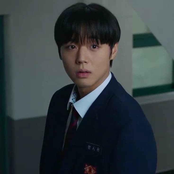 Si-eun thumbnail