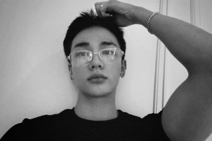 Hwang Hyunjin thumbnail