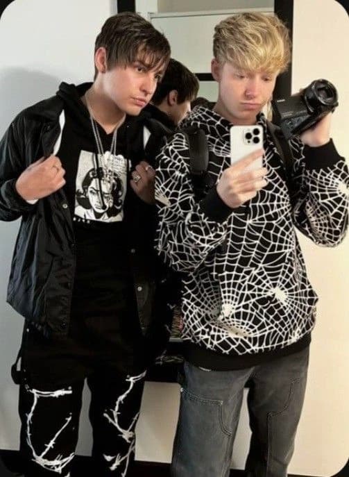 Sam and colby!! thumbnail