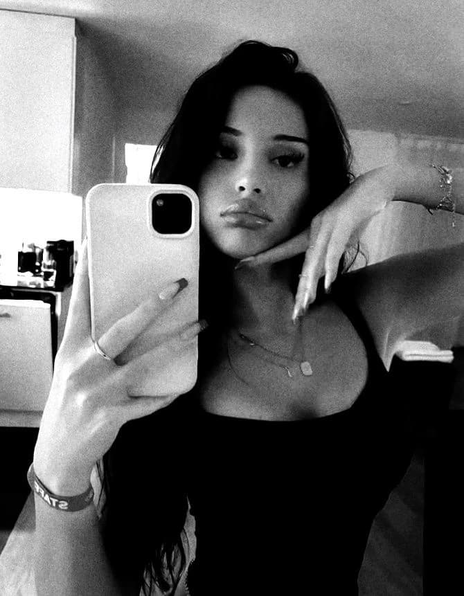 Bella thumbnail