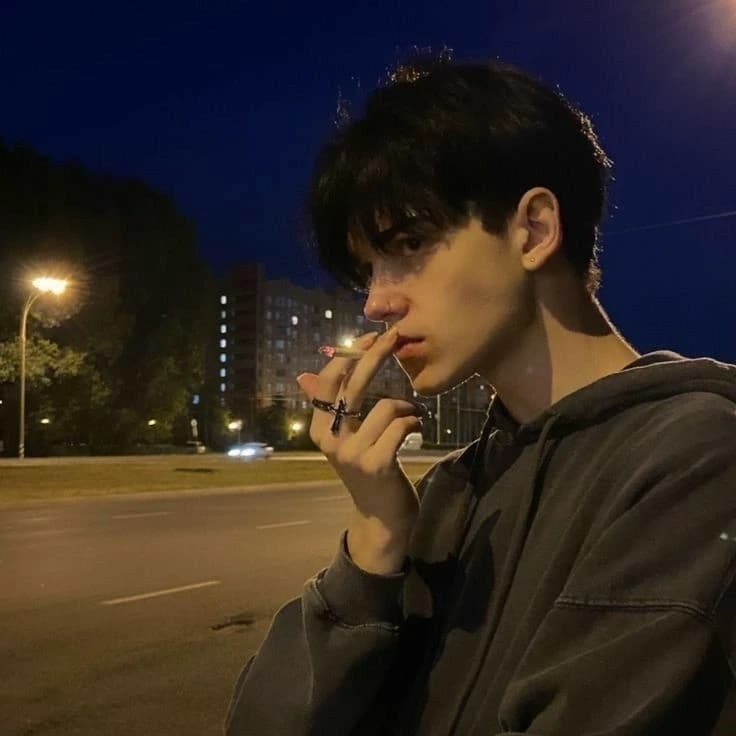 Alex thumbnail