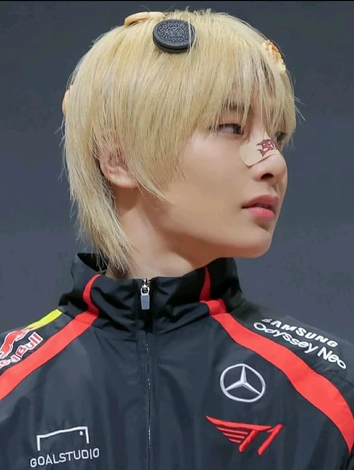 Yang Jeongin thumbnail