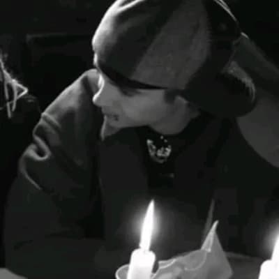 Tom thumbnail