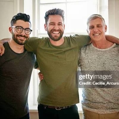 Three friends thumbnail