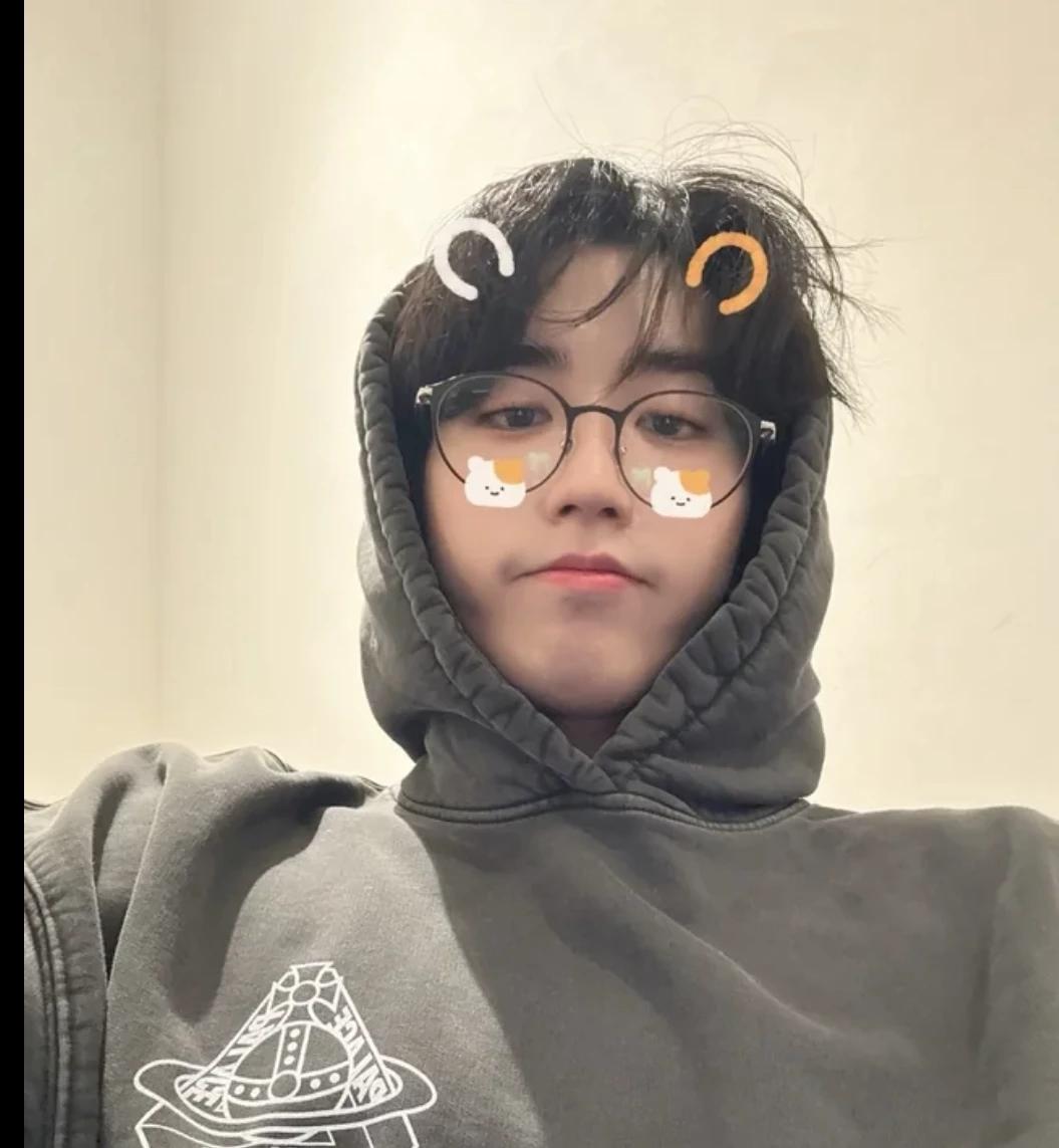 ~Stray kids~ | Sleepy thumbnail