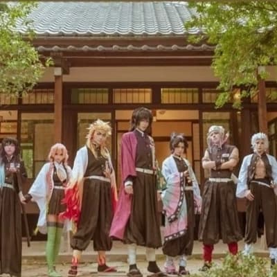 Cosplay convention thumbnail