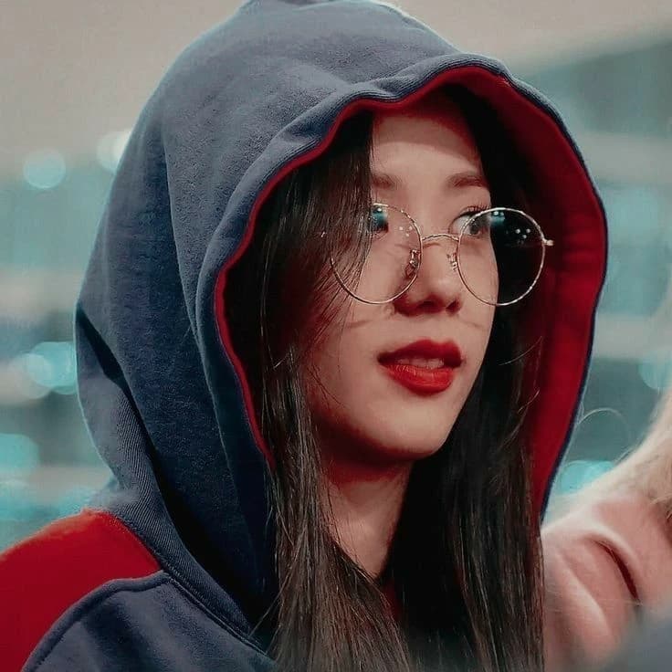 Jisoo thumbnail