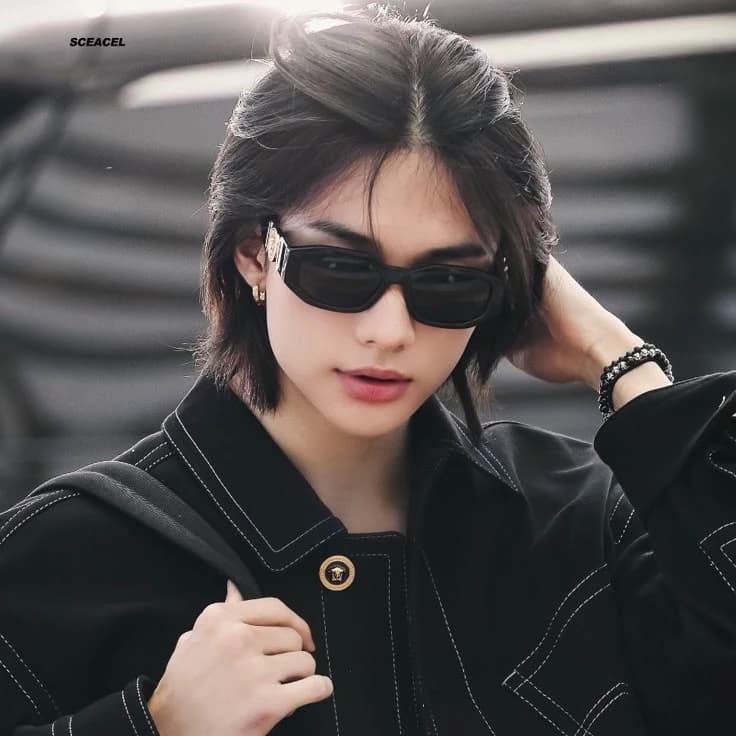 Hyunjin thumbnail