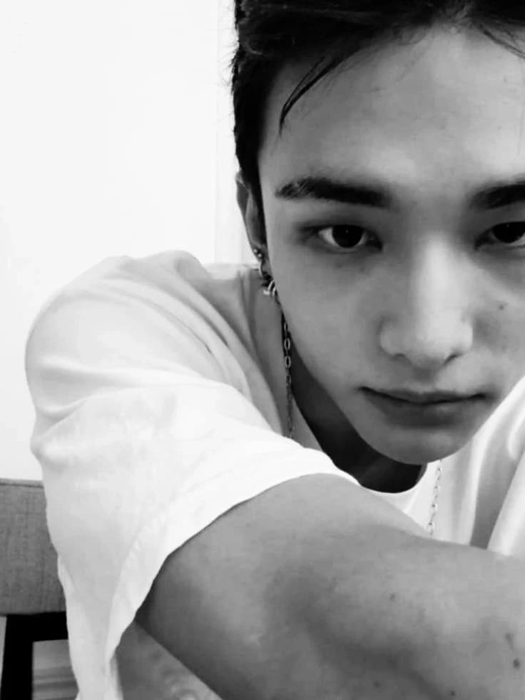 Hyunjin thumbnail